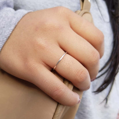 Anillo Sencillo En Plata
