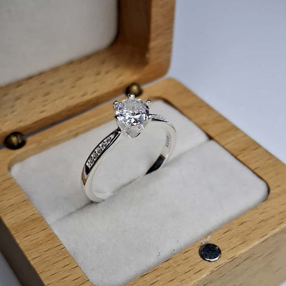 Anillo De Compromiso Sencillo Minimalista Plata 925